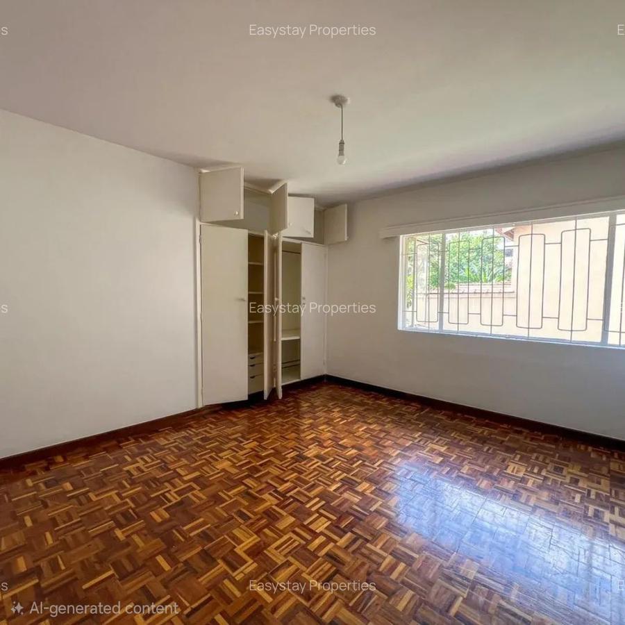 4 Bed Townhouse with En Suite in Riverside - 9