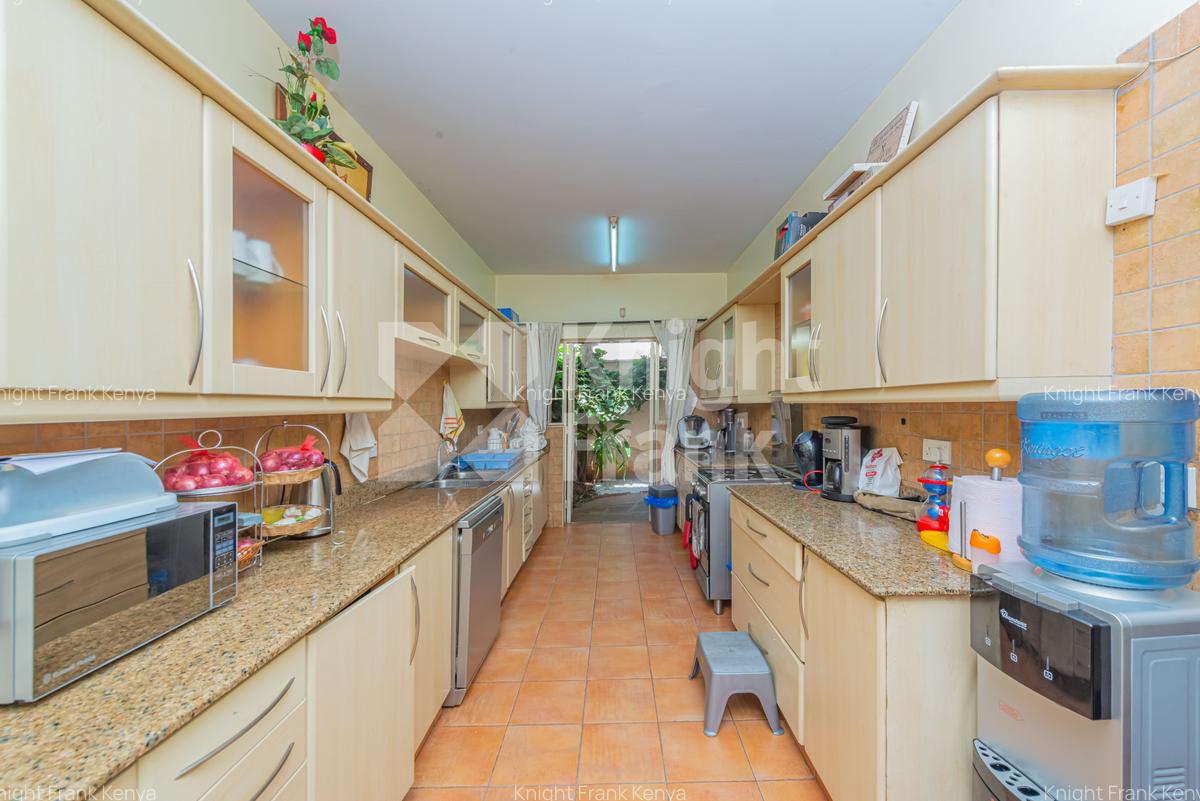 5 Bed Townhouse with En Suite at Ngong Lane - 5