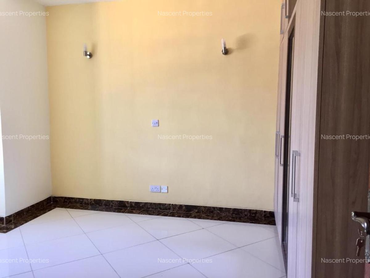 5 Bed Townhouse with En Suite in Kitisuru - 8