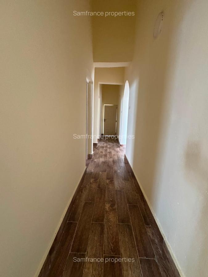 4 Bed Villa with En Suite at Utange - 6