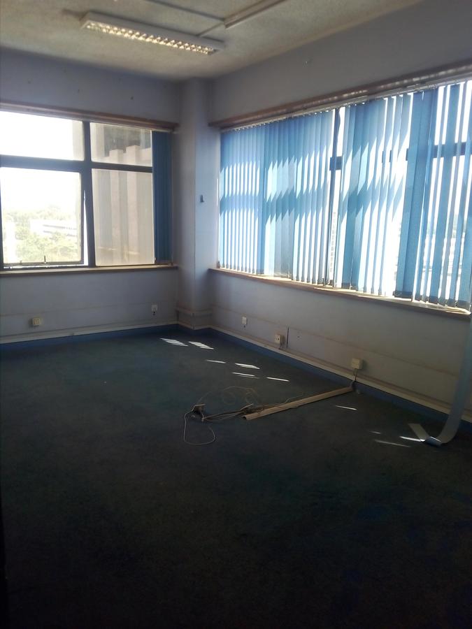 145 m² Office with Service Charge Included at Nairobi Central - 13