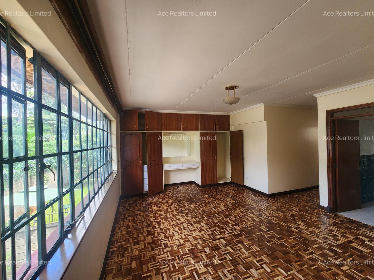 4 Bed Townhouse with En Suite at Laikipia Road - 12