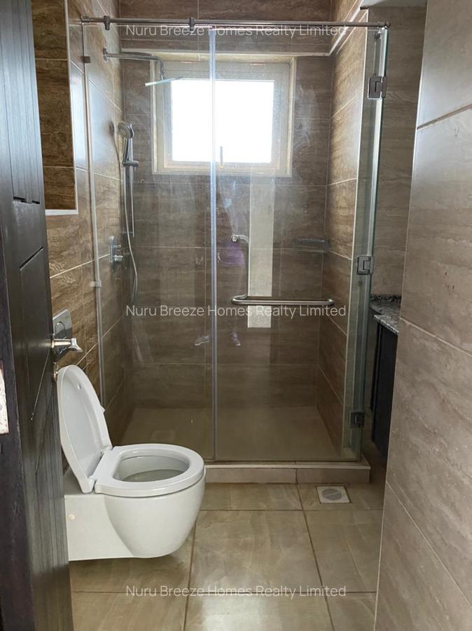 3 Bed Apartment with En Suite in Riverside - 18