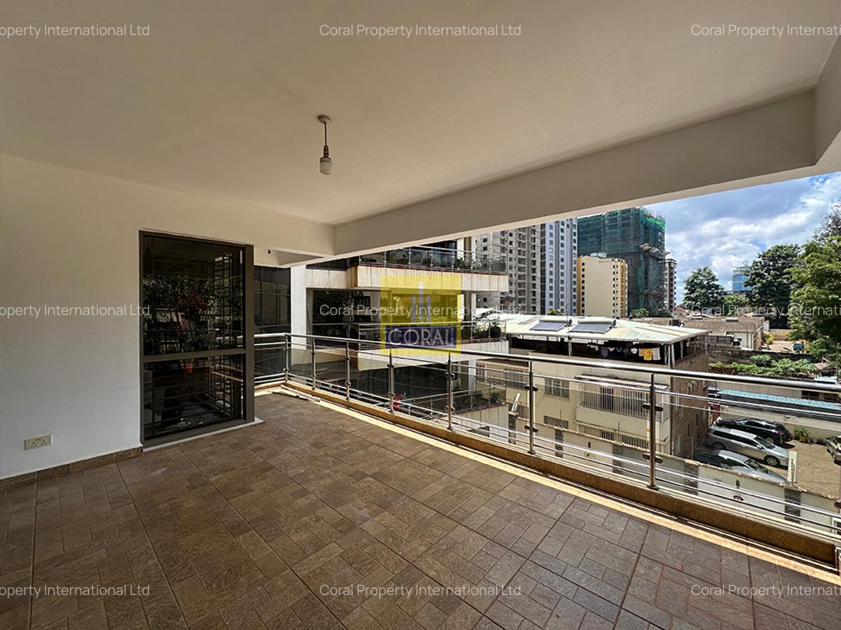 4 Bed Apartment in Parklands - 14