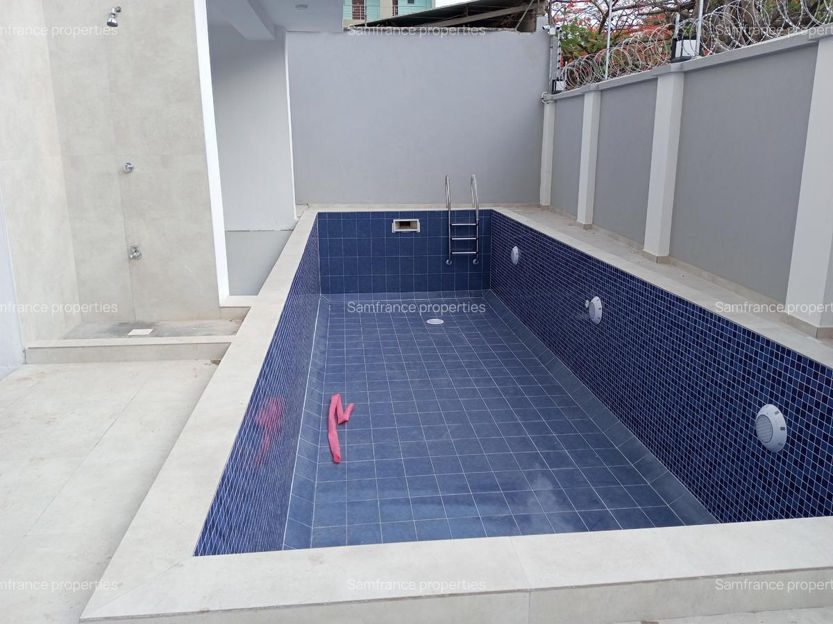 3 Bed Apartment with En Suite at Baobab Road - 9