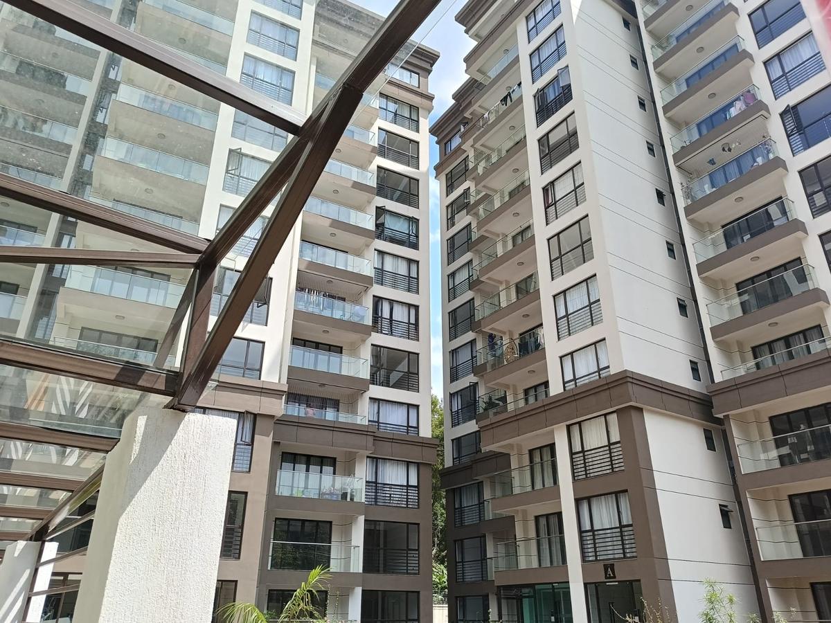 Serviced 2 Bed Apartment with En Suite at Riverside - 1