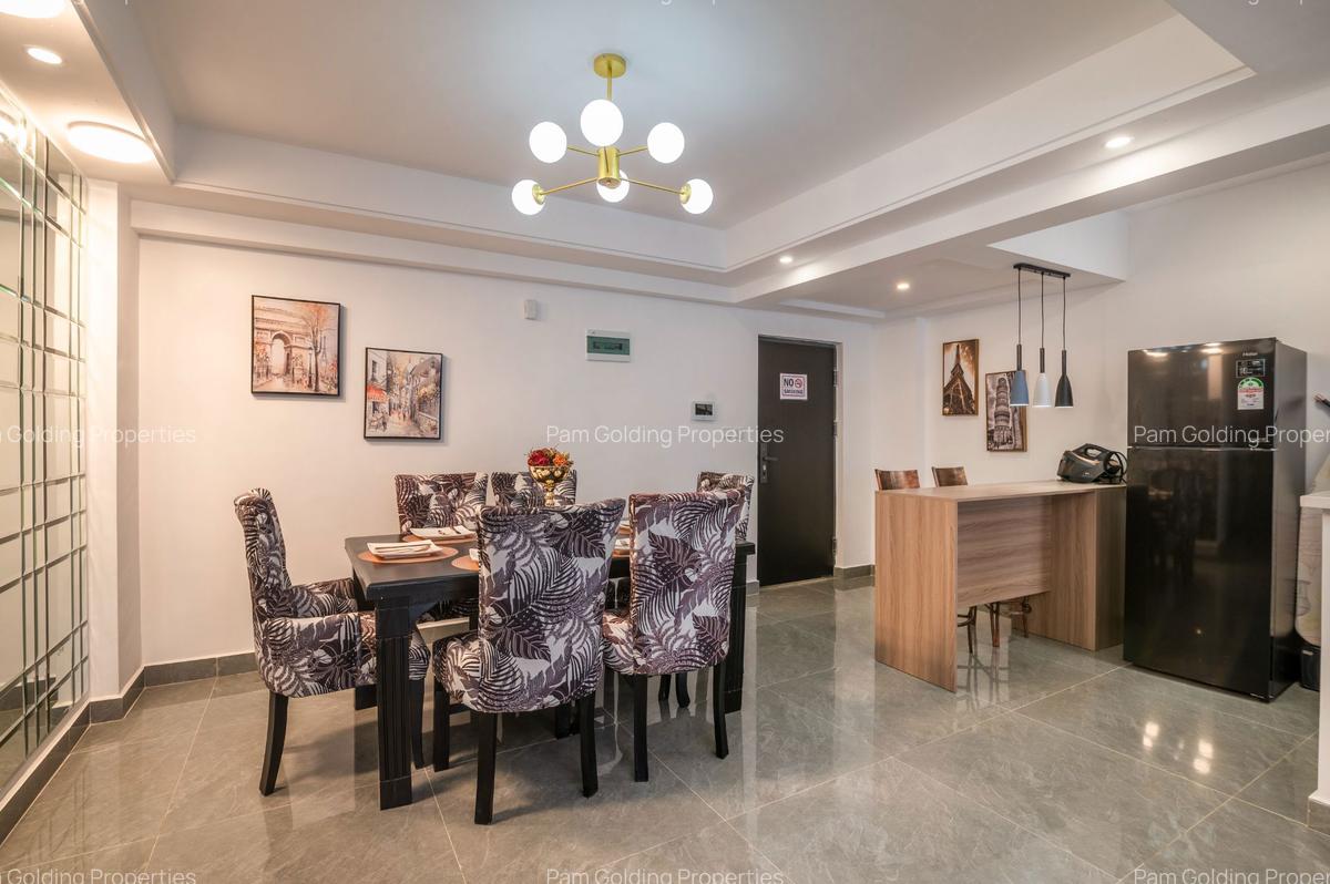 Furnished 3 Bed Apartment with En Suite in Riverside - 3