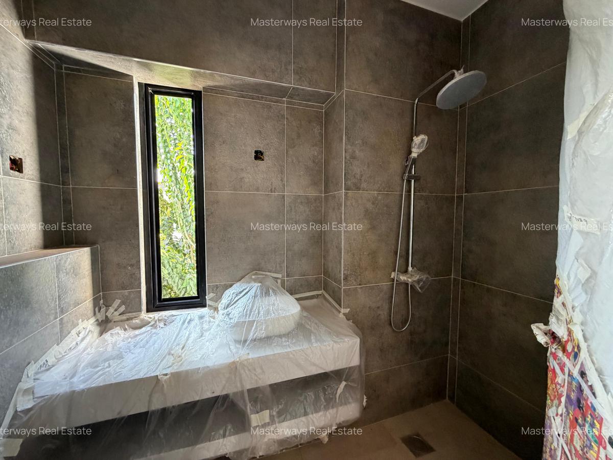 4 Bed Villa with En Suite in Kiambu Road - 10