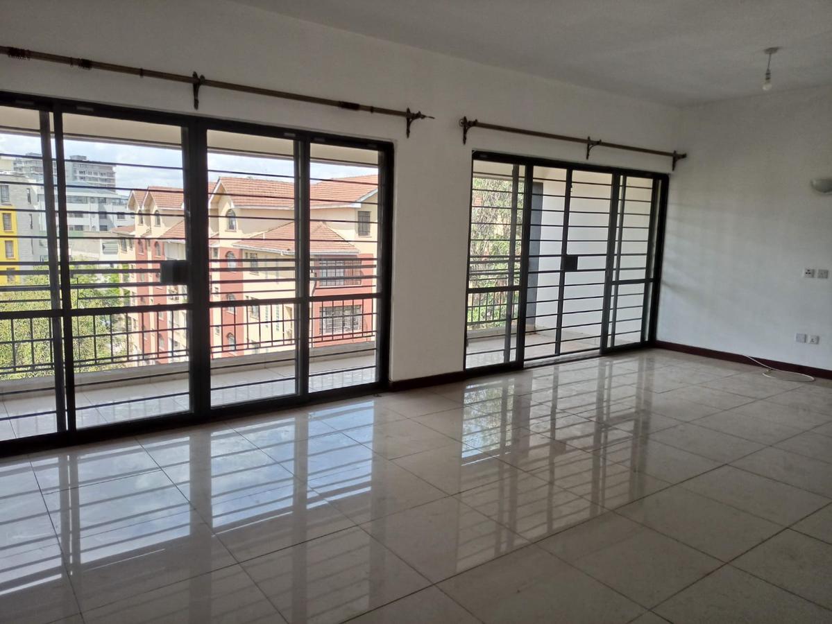 3 Bed Apartment with En Suite in Rhapta Road - 4