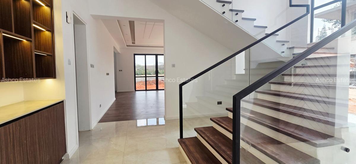 6 Bed Villa with En Suite in Lavington - 9