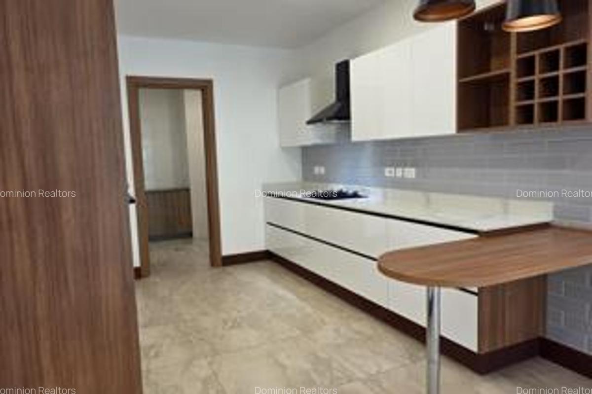3 Bed Apartment with En Suite in Parklands - 1