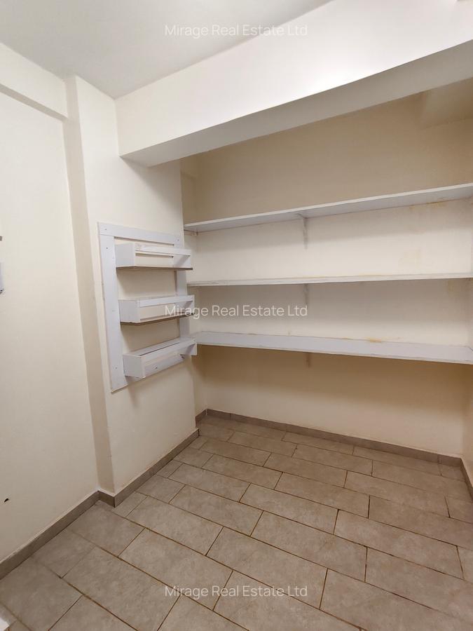 5 Bed Apartment with En Suite in Kileleshwa - 10