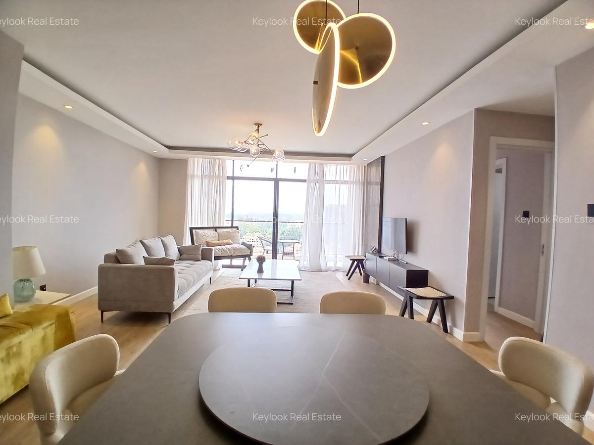 Serviced 3 Bed Apartment with En Suite at Brookside Close - 2