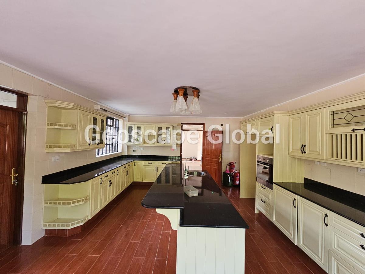 5 Bed House with En Suite in Kitisuru - 15