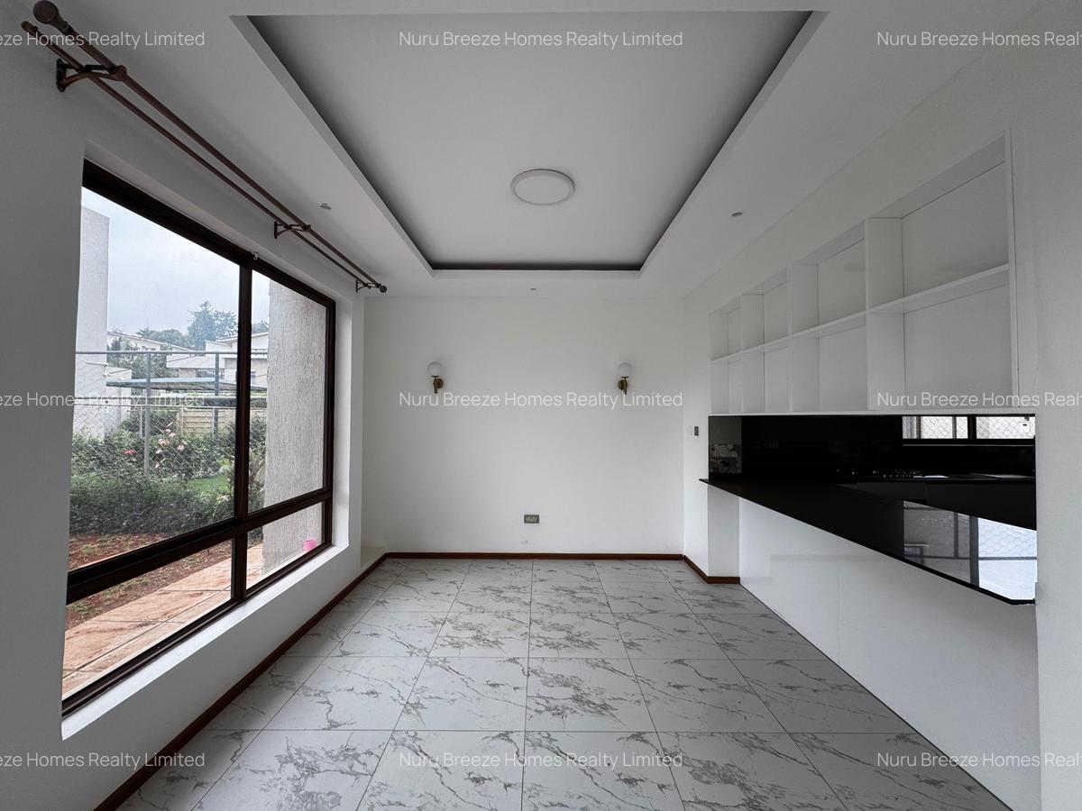 4 Bed Townhouse with En Suite in Runda - 11