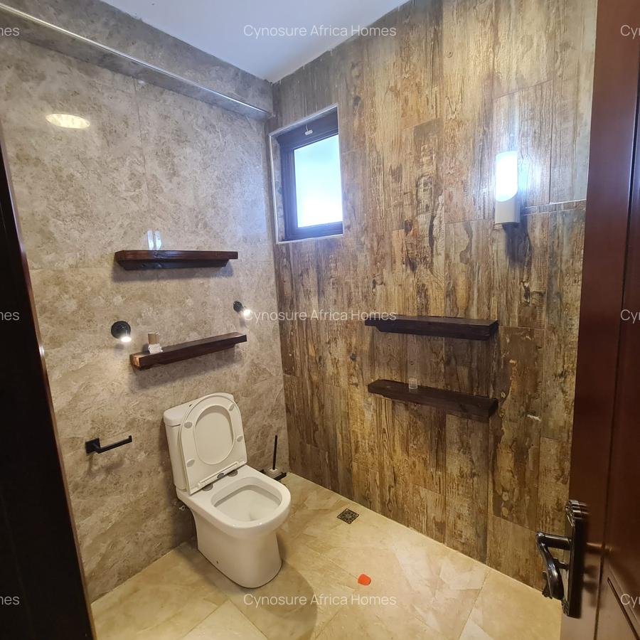 5 Bed Townhouse with En Suite at Karen - 8