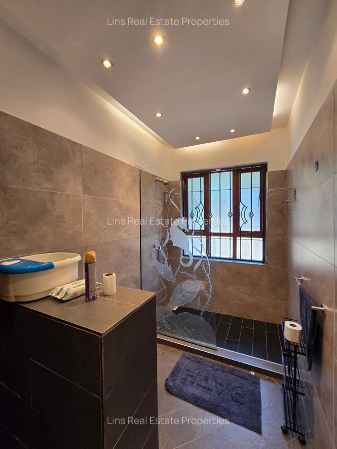 4 Bed House with En Suite in Kyuna - 13