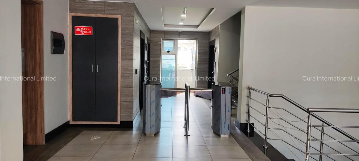 3,696 ft² Office with Lift in Westlands Area - 2