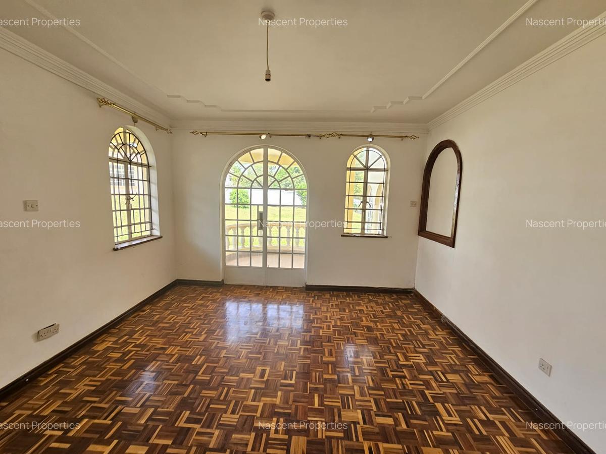 5 Bed House with En Suite in Loresho - 3