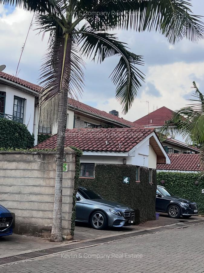 4 Bed Townhouse with En Suite in Kileleshwa - 2