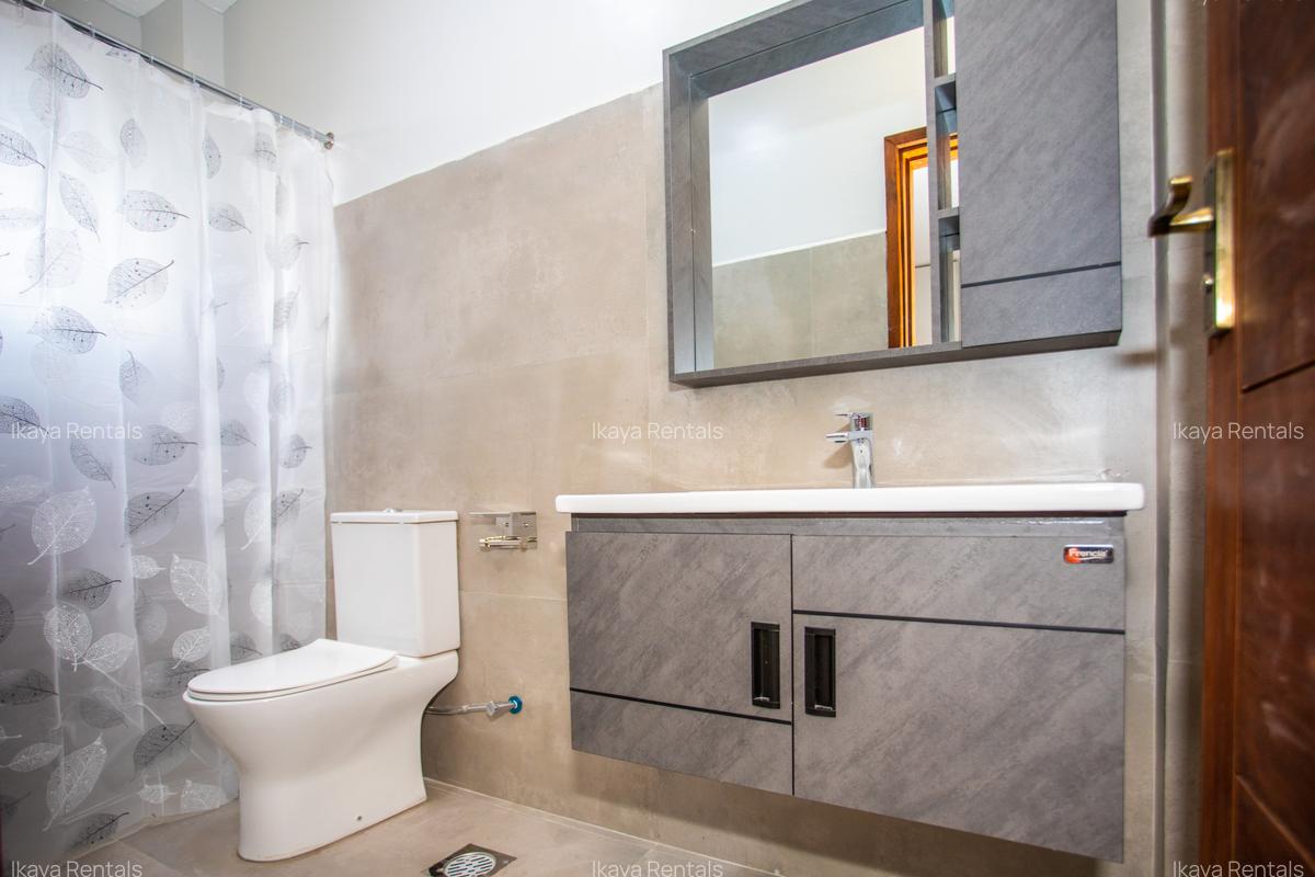 2 Bed Apartment with En Suite at Laiser Hill Rd - 10