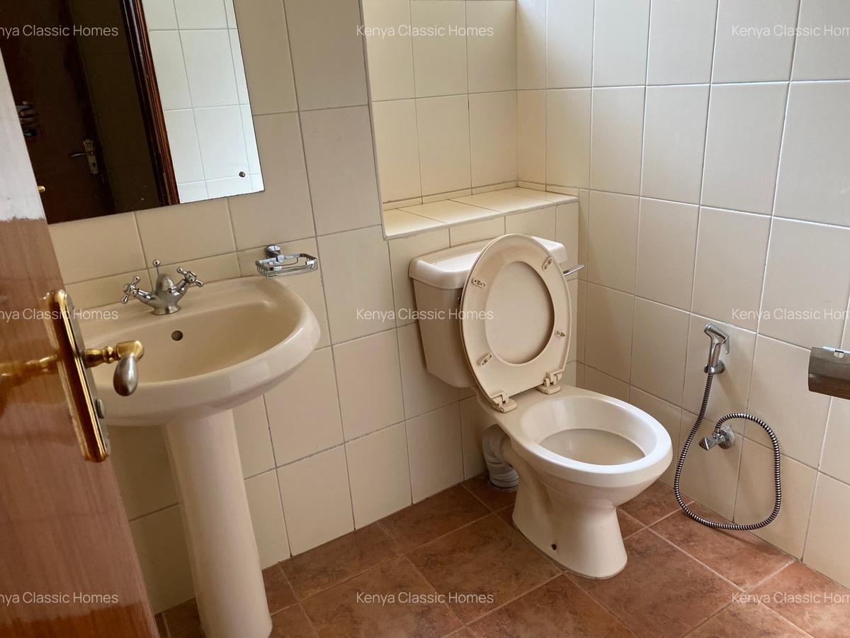 4 Bed Townhouse with En Suite at Lavington Nairobi Kenya - 3