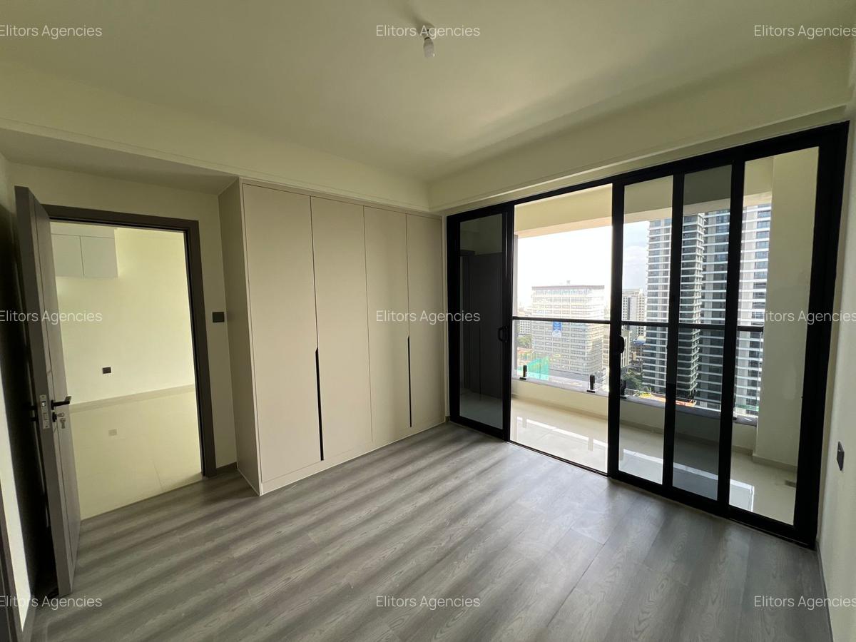 1 Bed Apartment with En Suite at Westlands Road - 8