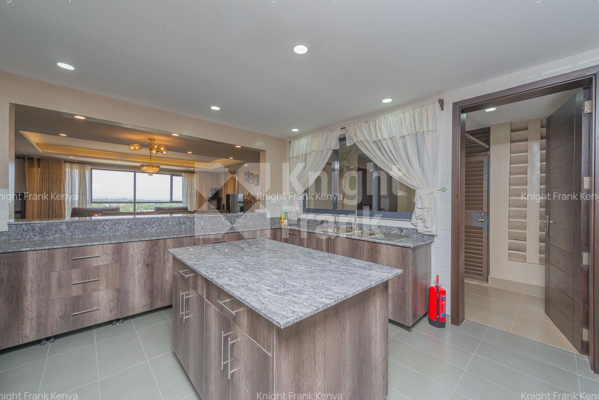 4 Bed Apartment with En Suite at Gitanga Road - 4