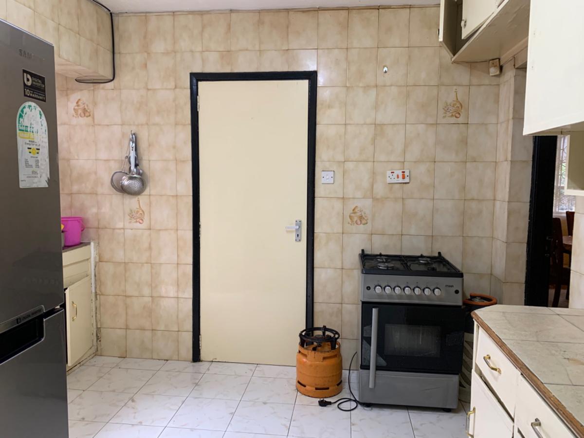 3 Bed Townhouse with En Suite in Kilimani - 5