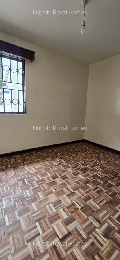 5 Bed Townhouse with En Suite at Lavington Green - 15