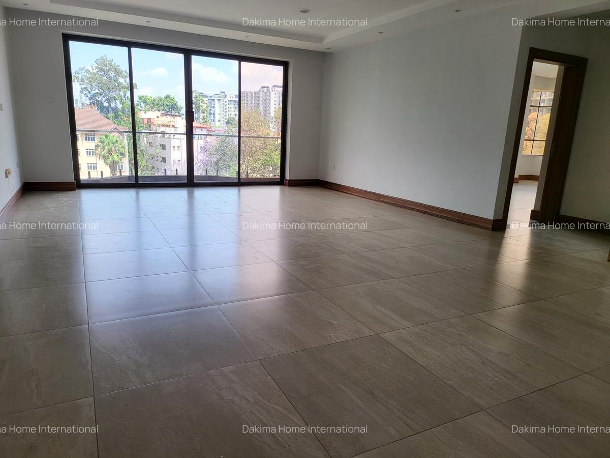 3 Bed Apartment with En Suite in Rhapta Road - 5