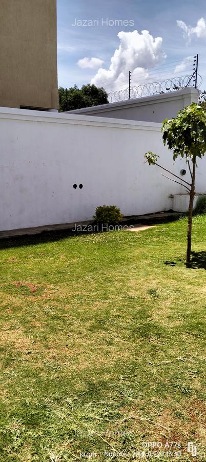 3 Bed Apartment with En Suite at Naivasha Road - 15
