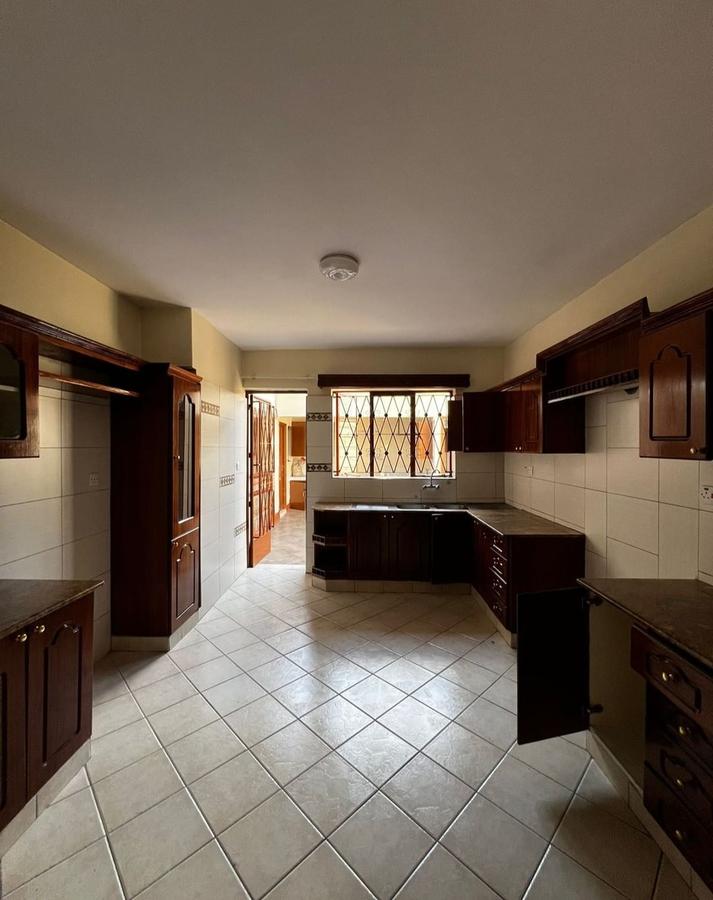 4 Bed Townhouse with En Suite at Waiyaki Way - 9