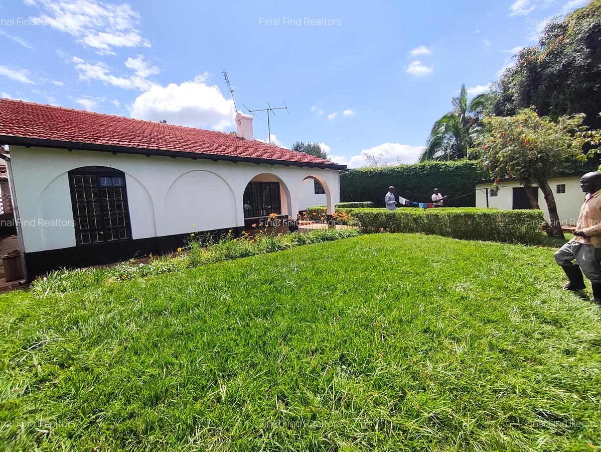 4 Bed House with En Suite in Loresho - 1
