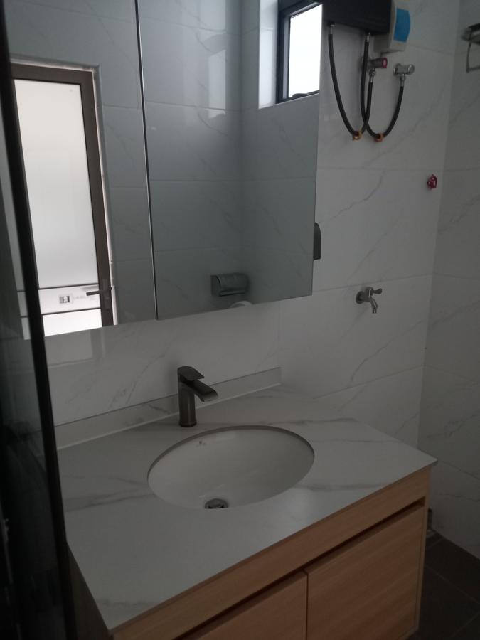 Serviced Studio Apartment with Swimming Pool at Kindaruma Road - 13