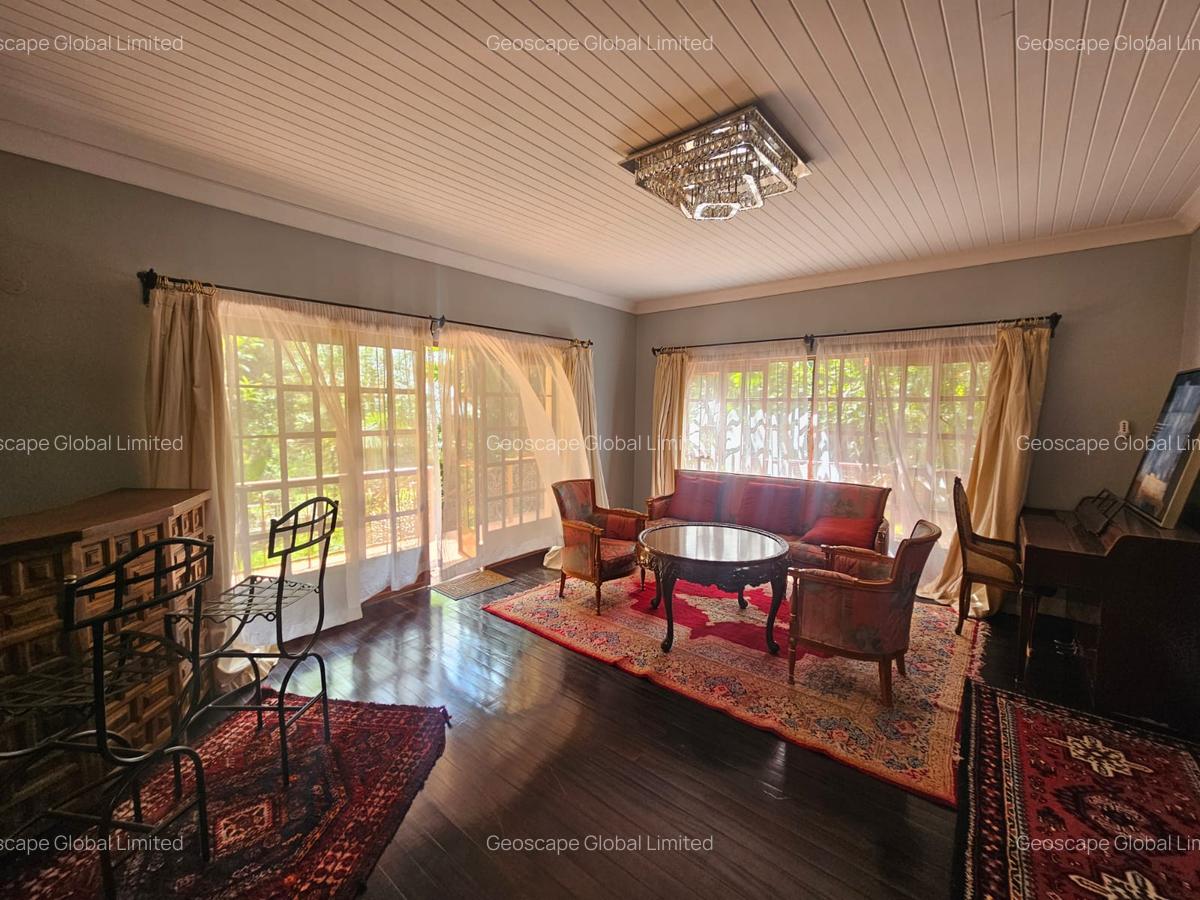 5 Bed House with En Suite in Karen - 3