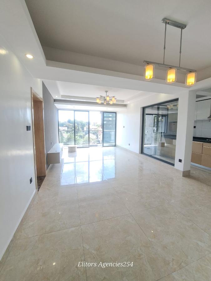 2 Bed Apartment with En Suite at Kingara Road - 6