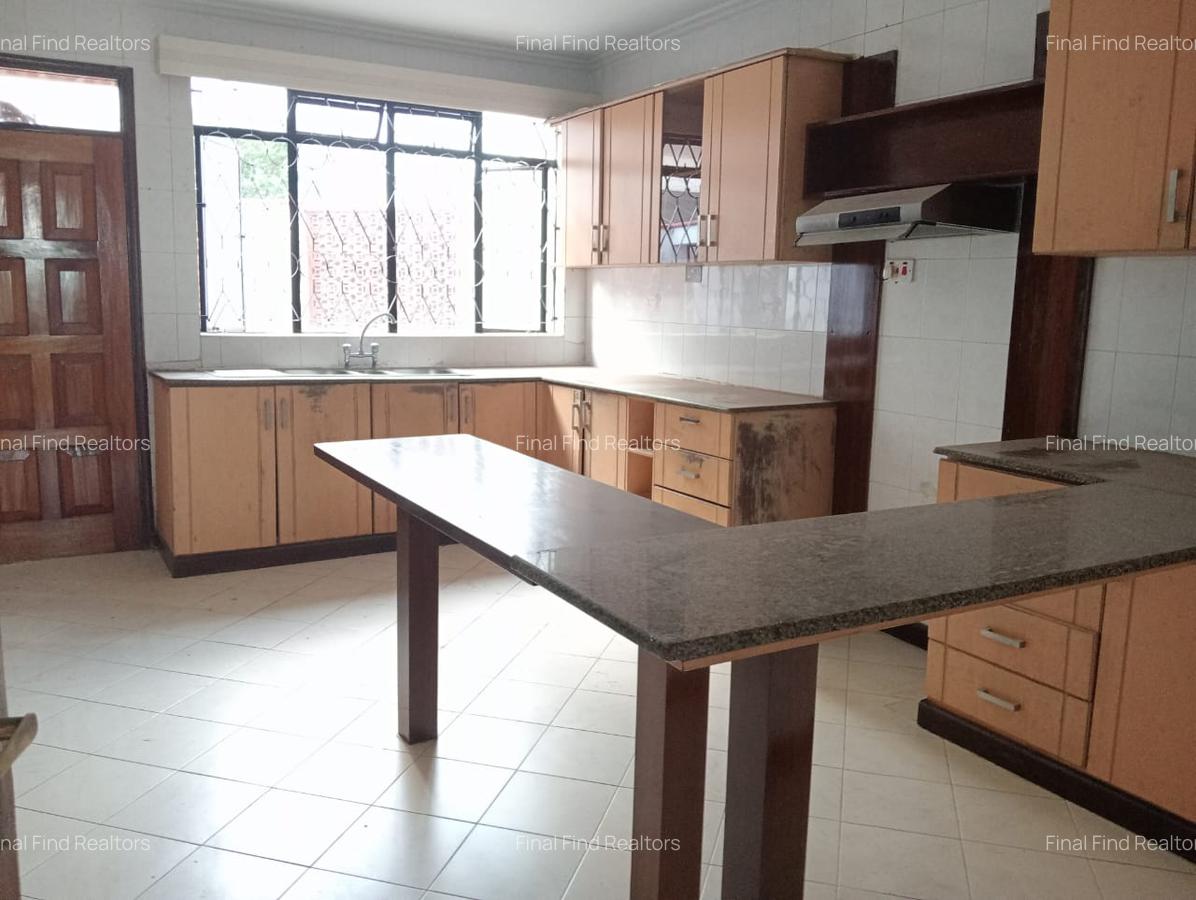 5 Bed Townhouse with Staff Quarters in Westlands Area - 12