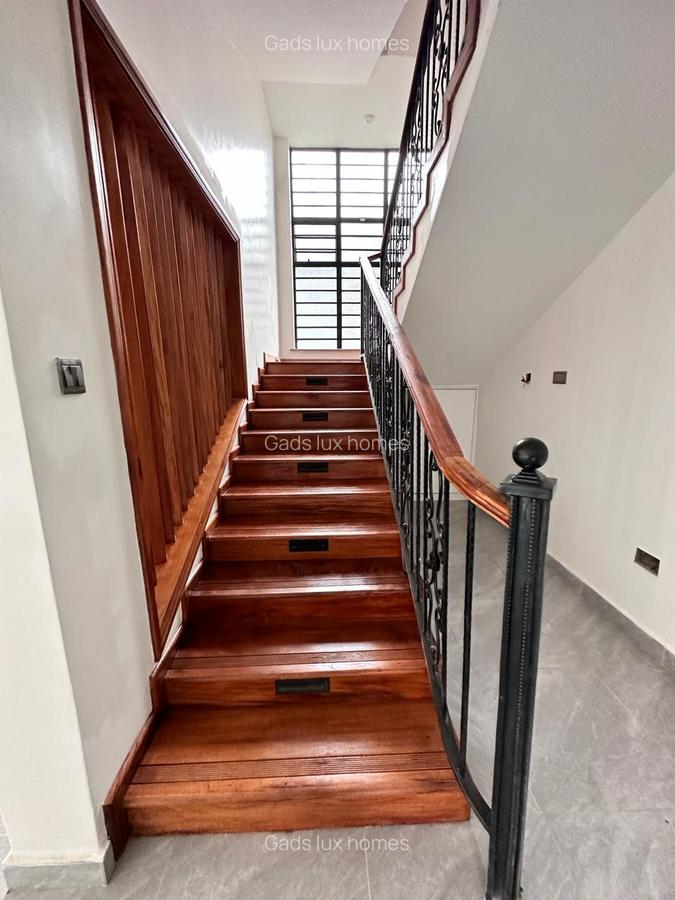 5 Bed Villa with En Suite at Karen - 8