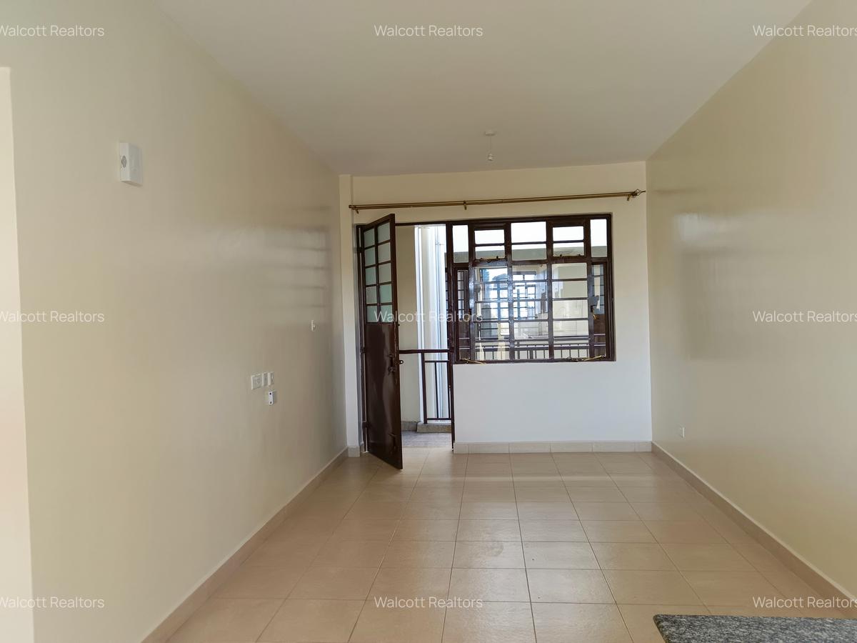2 Bed Apartment with En Suite in Naivasha Road - 5