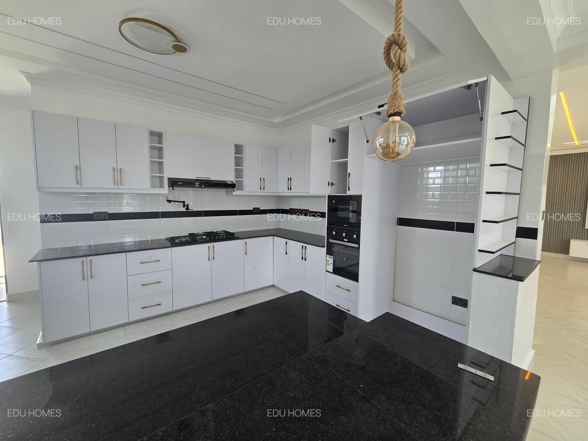 4 Bed House with En Suite at Thikaroad - 6