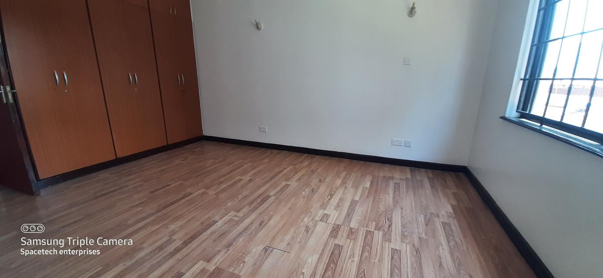 4 Bed Apartment with En Suite in Westlands Area - 14