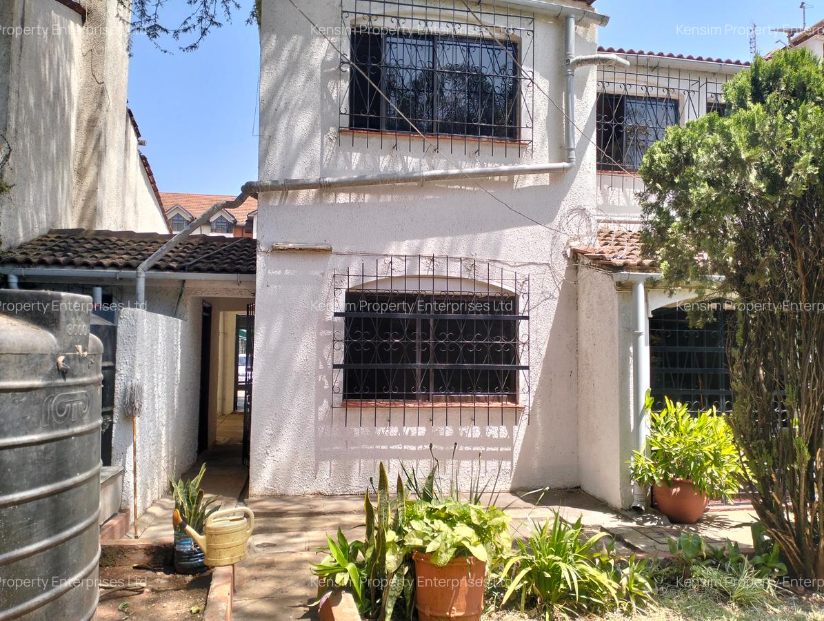 4 Bed Townhouse with En Suite in Kilimani - 3