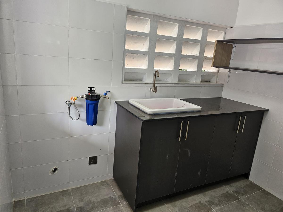 4 Bed House with En Suite at Runda - 10