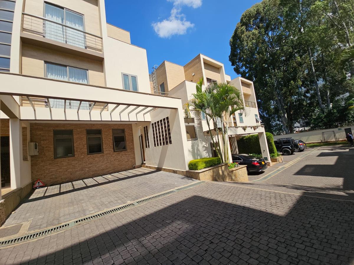 4 Bed House with En Suite in Kileleshwa - 2