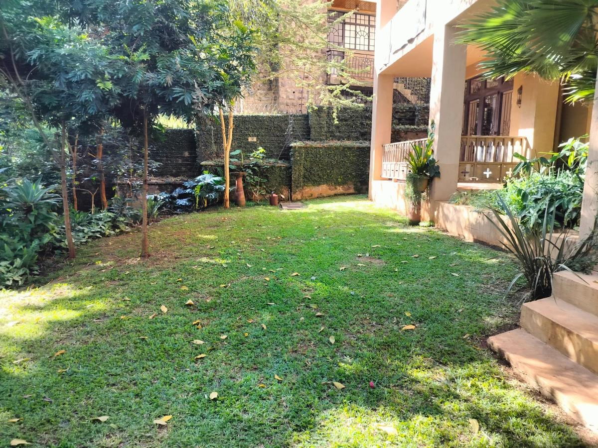 3 Bed Townhouse with En Suite at Spring Valley - 5