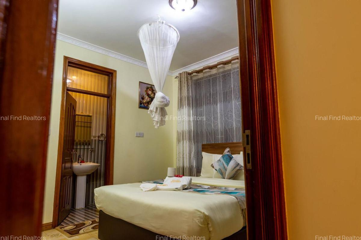 Furnished 2 Bed Apartment with Gym in Westlands Area - 18