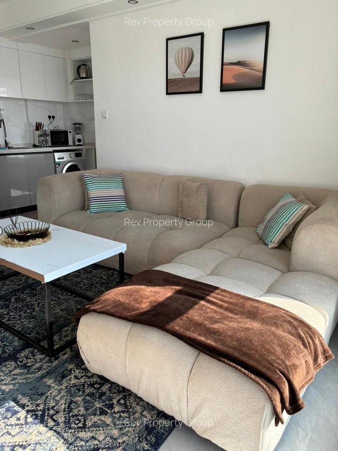 Serviced 1 Bed Apartment with En Suite in Westlands Area - 4