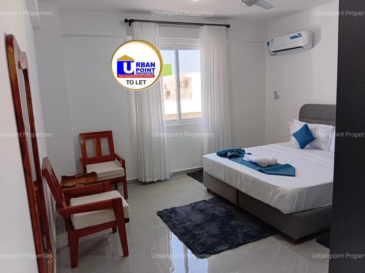 Serviced 3 Bed Apartment with En Suite in Nyali Area - 10