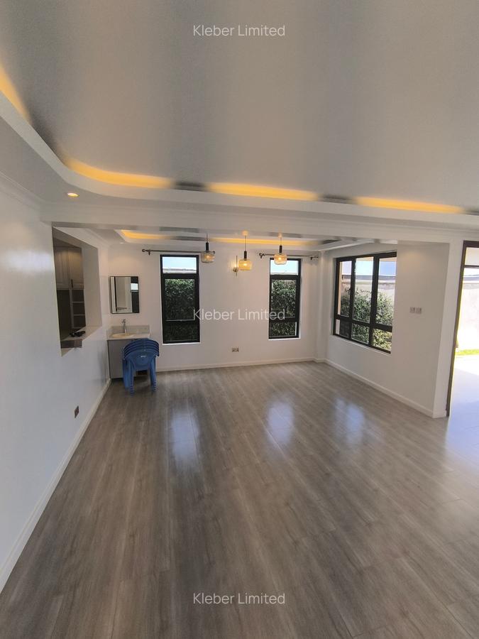 4 Bed Villa with En Suite in Kitengela - 20